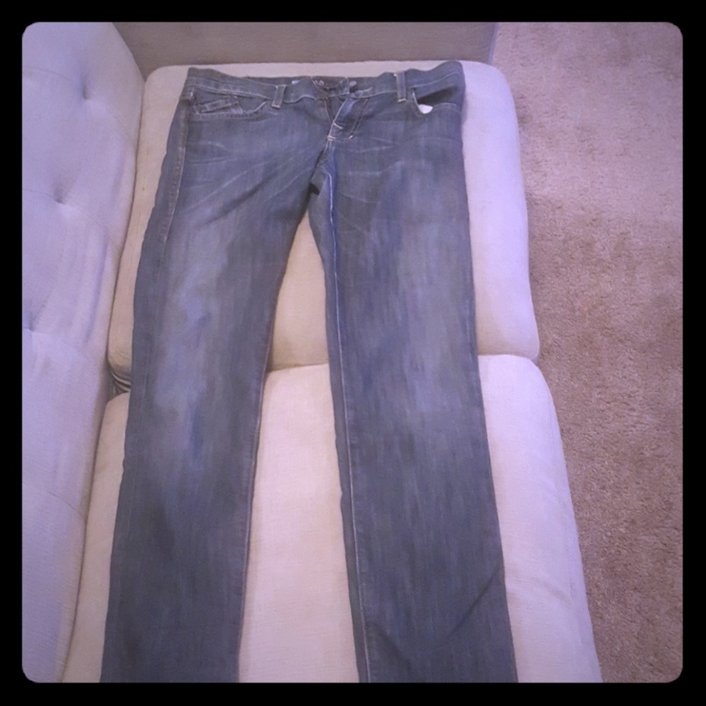 Women's jeans